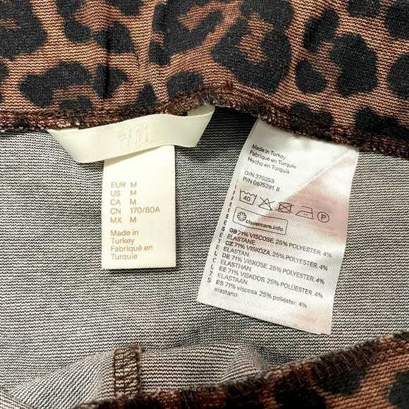 H&M Leopard Pencil Skirt - Picture 4 of 4